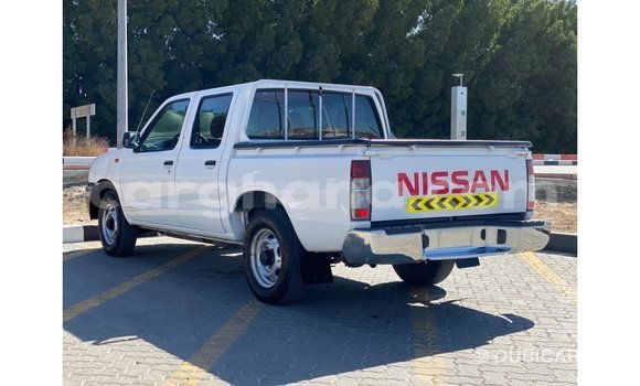 Buy Import Nissan Pickup White Car in Import - Dubai in Ashanti Buy Import Nissan Pickup White Car in Import - Dubai in Ashanti