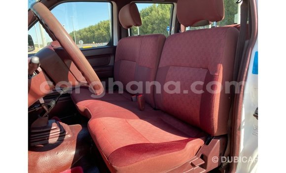 Buy Import Nissan Pickup White Car in Import - Dubai in Ashanti Buy Import Nissan Pickup White Car in Import - Dubai in Ashanti