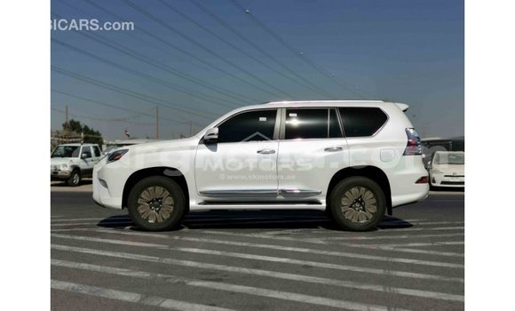 Sayi Imported Lexus GX White Mota in Import - Dubai a Ashanti Sayi Imported Lexus GX White Mota in Import - Dubai a Ashanti