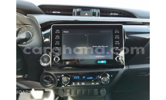 Buy Import Toyota Hilux Black Car in Import - Dubai in Ashanti Buy Import Toyota Hilux Black Car in Import - Dubai in Ashanti