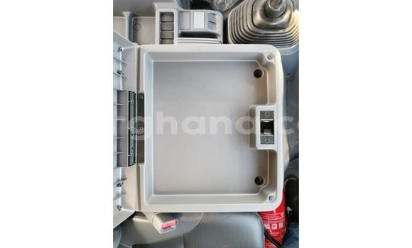 Ra Imported Isuzu Rodeo funfun Ọkọ̀ in Import - Dubai ni Ashanti Ra Imported Isuzu Rodeo funfun Ọkọ̀ in Import - Dubai ni Ashanti