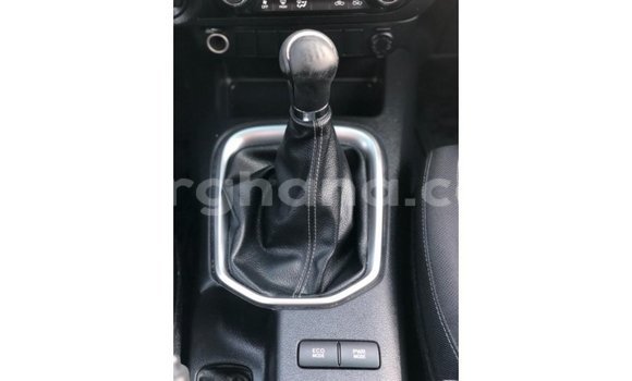 Ra Imported Toyota Hilux funfun Ọkọ̀ in Import - Dubai ni Ashanti Ra Imported Toyota Hilux funfun Ọkọ̀ in Import - Dubai ni Ashanti