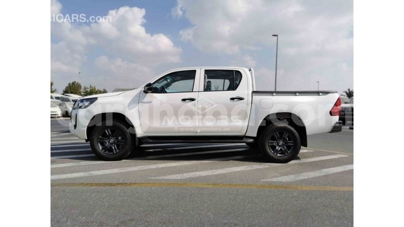 Big with watermark toyota hilux ashanti import dubai 13575