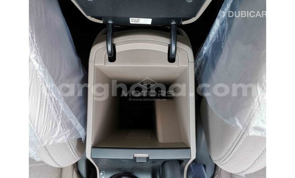 Buy Import Hyundai Tucson White Car in Import - Dubai in Ashanti Buy Import Hyundai Tucson White Car in Import - Dubai in Ashanti