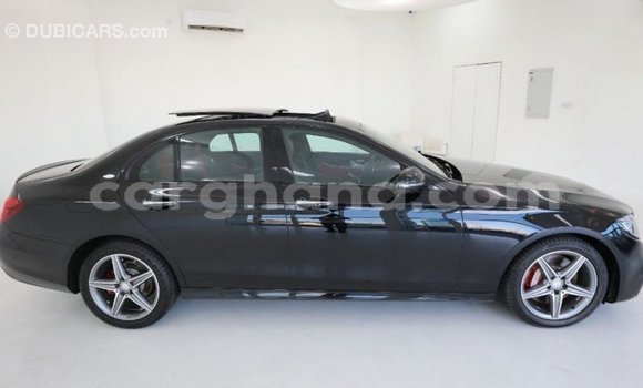 Buy Import Mercedes‒Benz 1117 Black Truck in Import - Dubai in Ashanti Buy Import Mercedes‒Benz 1117 Black Truck in Import - Dubai in Ashanti