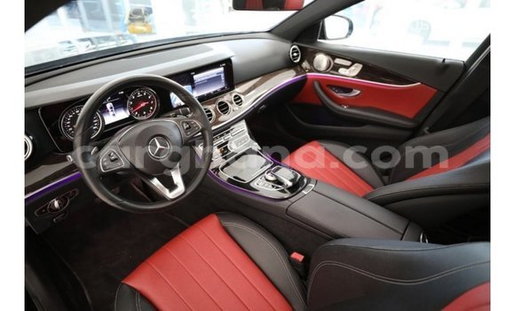 Buy Import Mercedes‒Benz 1117 Black Truck in Import - Dubai in Ashanti Buy Import Mercedes‒Benz 1117 Black Truck in Import - Dubai in Ashanti