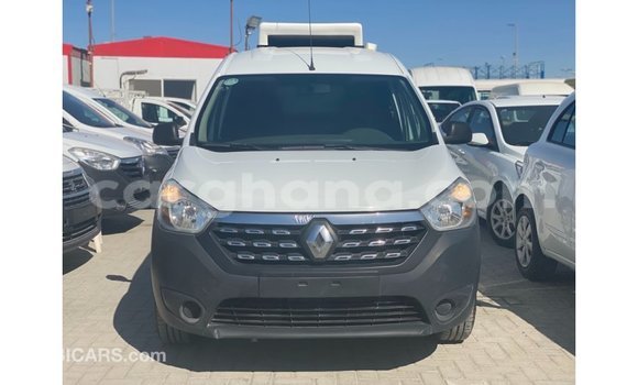 Buy Import Renault 18 White Car in Import - Dubai in Ashanti Buy Import Renault 18 White Car in Import - Dubai in Ashanti