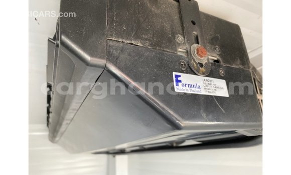 Buy Import Renault 18 White Car in Import - Dubai in Ashanti Buy Import Renault 18 White Car in Import - Dubai in Ashanti