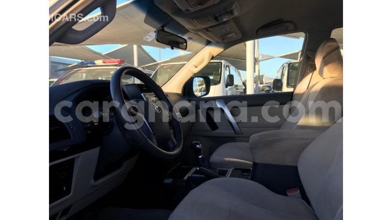 Big with watermark toyota prado ashanti import dubai 13607