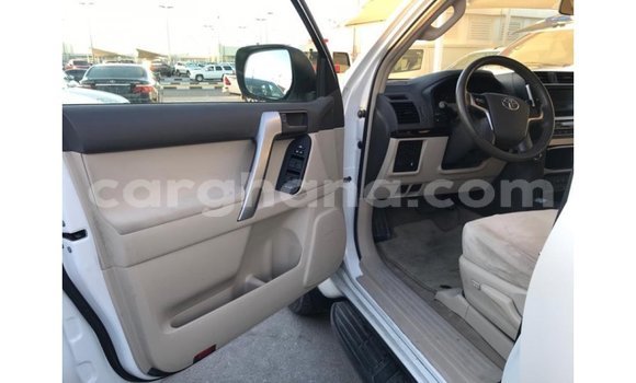 Buy Import Toyota Prado White Car in Import - Dubai in Ashanti Buy Import Toyota Prado White Car in Import - Dubai in Ashanti