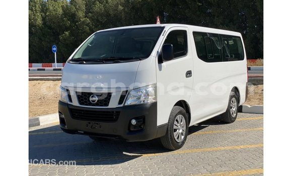 Sayi Imported Nissan Urvan White Mota in Import - Dubai a Ashanti Sayi Imported Nissan Urvan White Mota in Import - Dubai a Ashanti