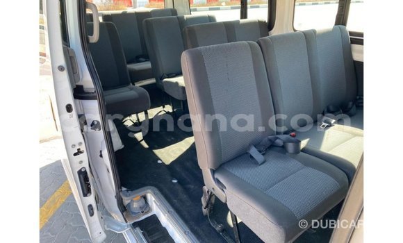 Sayi Imported Nissan Urvan White Mota in Import - Dubai a Ashanti Sayi Imported Nissan Urvan White Mota in Import - Dubai a Ashanti