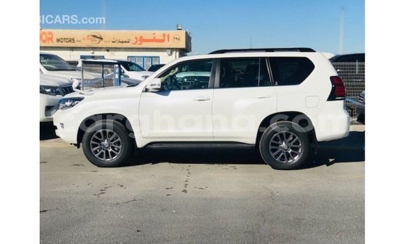 Ra Imported Toyota Prado funfun Ọkọ̀ in Import - Dubai ni Ashanti Ra Imported Toyota Prado funfun Ọkọ̀ in Import - Dubai ni Ashanti