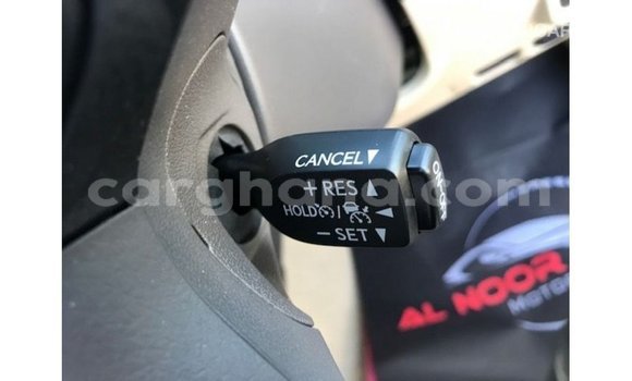 Ra Imported Toyota Prado funfun Ọkọ̀ in Import - Dubai ni Ashanti Ra Imported Toyota Prado funfun Ọkọ̀ in Import - Dubai ni Ashanti