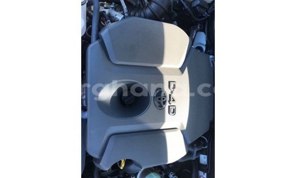 Ra Imported Toyota Prado funfun Ọkọ̀ in Import - Dubai ni Ashanti Ra Imported Toyota Prado funfun Ọkọ̀ in Import - Dubai ni Ashanti