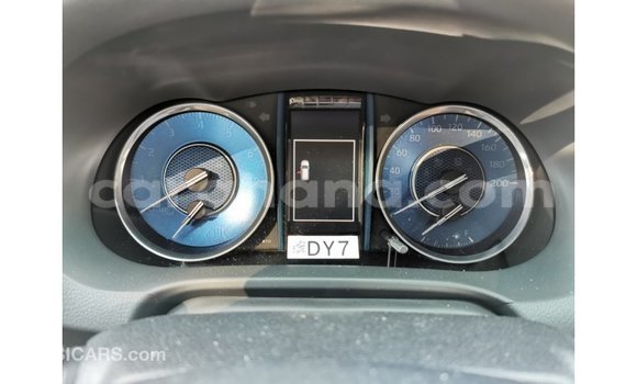 Sayi Imported Toyota Fortuner White Mota in Import - Dubai a Ashanti Sayi Imported Toyota Fortuner White Mota in Import - Dubai a Ashanti