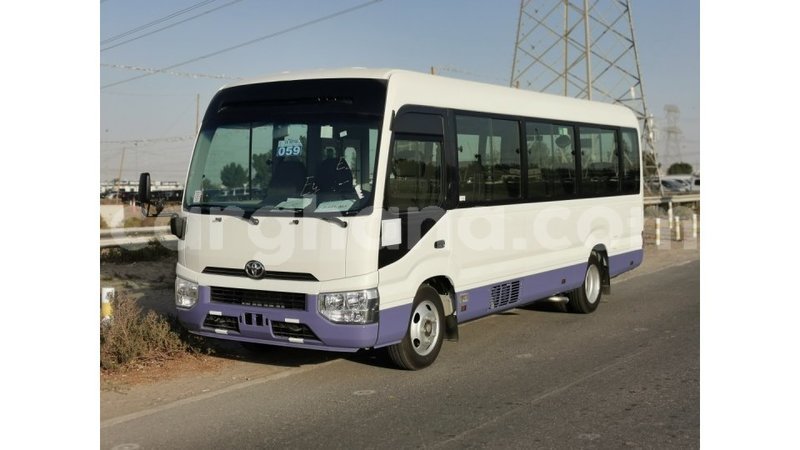 Big with watermark toyota coaster ashanti import dubai 13627