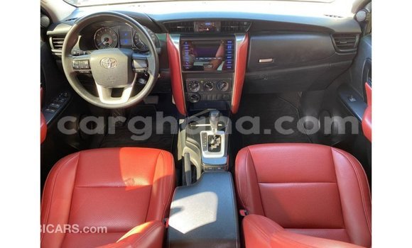 Buy Import Toyota Fortuner White Car in Import - Dubai in Ashanti Buy Import Toyota Fortuner White Car in Import - Dubai in Ashanti