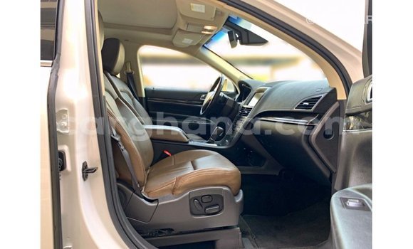 Buy Import Lincoln MKT White Car in Import - Dubai in Ashanti Buy Import Lincoln MKT White Car in Import - Dubai in Ashanti