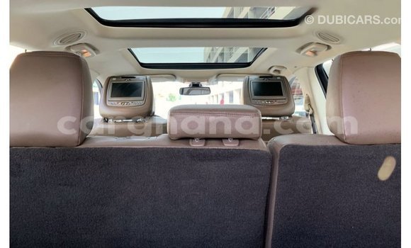 Buy Import Lincoln MKT White Car in Import - Dubai in Ashanti Buy Import Lincoln MKT White Car in Import - Dubai in Ashanti