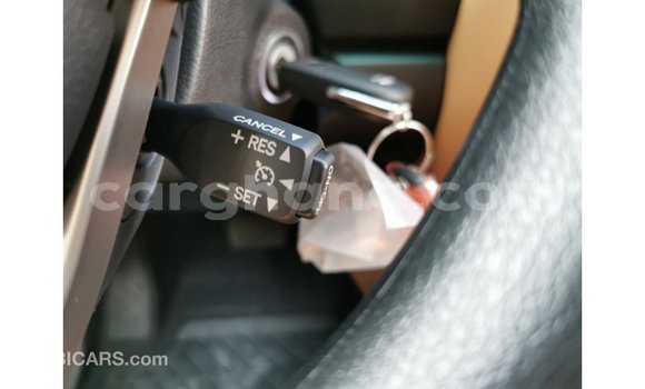 Ra Imported Toyota Fortuner funfun Ọkọ̀ in Import - Dubai ni Ashanti Ra Imported Toyota Fortuner funfun Ọkọ̀ in Import - Dubai ni Ashanti