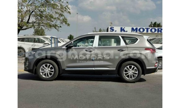Buy Import Hyundai Santa Fe Other Car in Import - Dubai in Ashanti Buy Import Hyundai Santa Fe Other Car in Import - Dubai in Ashanti