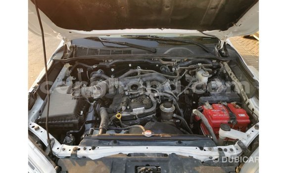 Buy Import Toyota Hilux White Car in Import - Dubai in Ashanti Buy Import Toyota Hilux White Car in Import - Dubai in Ashanti