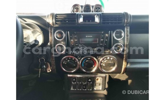 Sayi Imported Toyota FJ Cruiser Black Mota in Import - Dubai a Ashanti Sayi Imported Toyota FJ Cruiser Black Mota in Import - Dubai a Ashanti