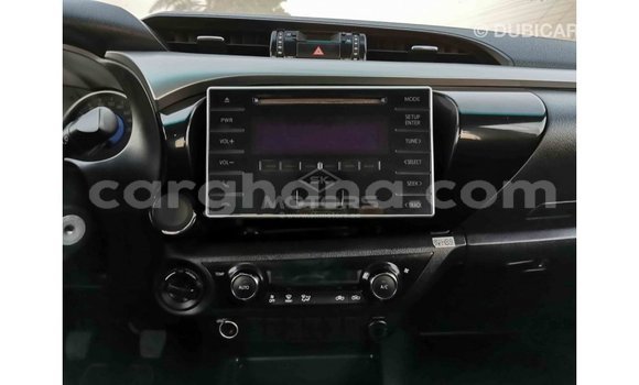 Buy Import Toyota Hilux White Car in Import - Dubai in Ashanti Buy Import Toyota Hilux White Car in Import - Dubai in Ashanti
