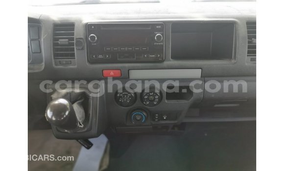 Ra Imported Toyota Hiace funfun Ọkọ̀ in Import - Dubai ni Ashanti Ra Imported Toyota Hiace funfun Ọkọ̀ in Import - Dubai ni Ashanti