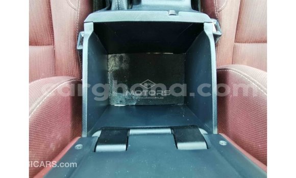 Buy Import Toyota Hilux White Car in Import - Dubai in Ashanti Buy Import Toyota Hilux White Car in Import - Dubai in Ashanti