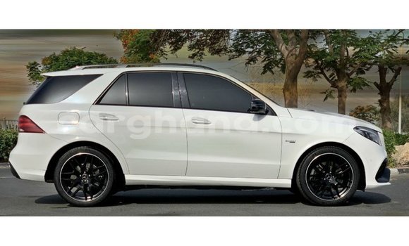 Sayi Imported Mercedes‒Benz GLE White Mota in Import - Dubai a Ashanti Sayi Imported Mercedes‒Benz GLE White Mota in Import - Dubai a Ashanti