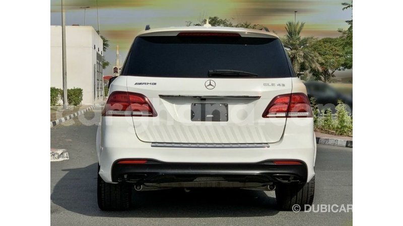 Big with watermark mercedes benz gle ashanti import dubai 13726