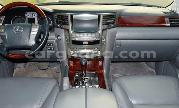 Sayi Imported Lexus LX Sauran Mota in Import - Dubai a Ashanti Sayi Imported Lexus LX Sauran Mota in Import - Dubai a Ashanti