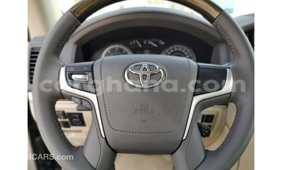 Buy Import Toyota Land Cruiser Black Car in Import - Dubai in Ashanti Buy Import Toyota Land Cruiser Black Car in Import - Dubai in Ashanti