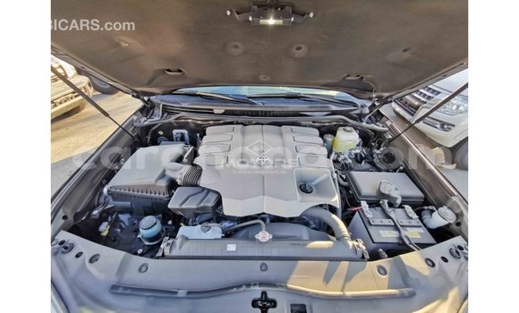 Buy Import Toyota Land Cruiser Black Car in Import - Dubai in Ashanti Buy Import Toyota Land Cruiser Black Car in Import - Dubai in Ashanti