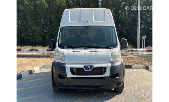 Buy Import Peugeot 201 White Car in Import - Dubai in Ashanti Buy Import Peugeot 201 White Car in Import - Dubai in Ashanti