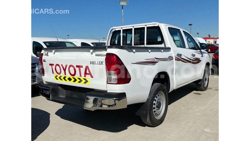 Big with watermark toyota hilux ashanti import dubai 13778