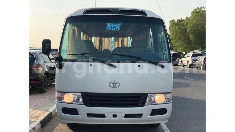 Big with watermark toyota coaster ashanti import dubai 13794