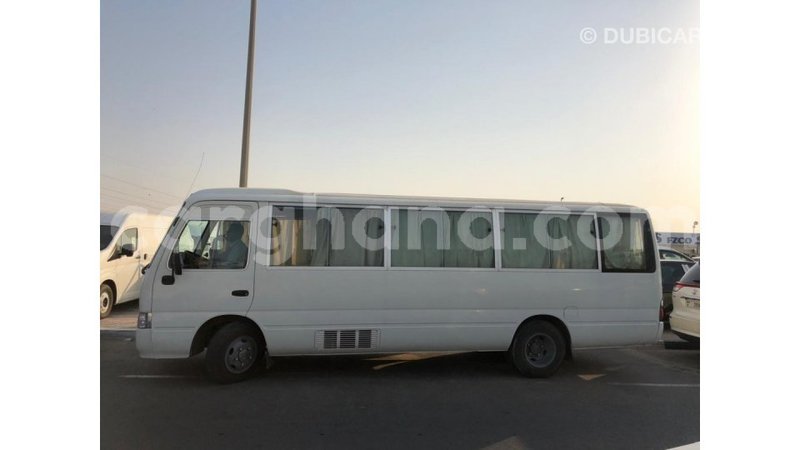 Big with watermark toyota coaster ashanti import dubai 13794