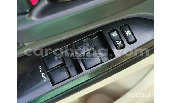 Sayi Imported Toyota Land Cruiser White Mota in Import - Dubai a Ashanti Sayi Imported Toyota Land Cruiser White Mota in Import - Dubai a Ashanti