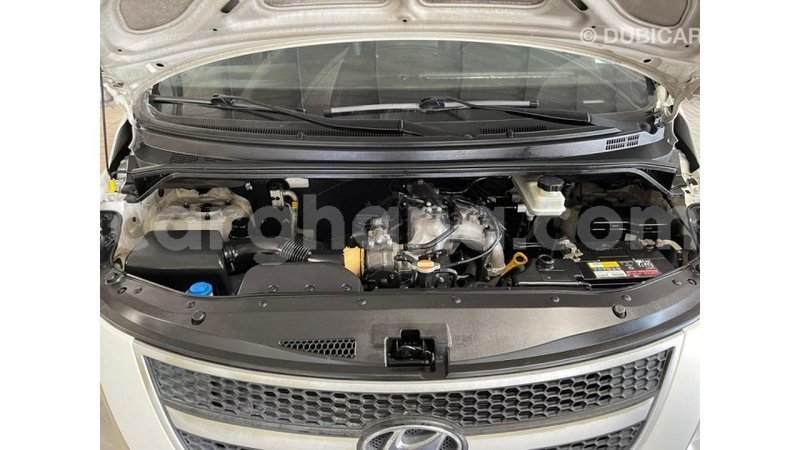 Big with watermark hyundai accent ashanti import dubai 13803