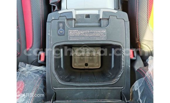 Ra Imported Toyota Land Cruiser funfun Ọkọ̀ in Import - Dubai ni Ashanti Ra Imported Toyota Land Cruiser funfun Ọkọ̀ in Import - Dubai ni Ashanti