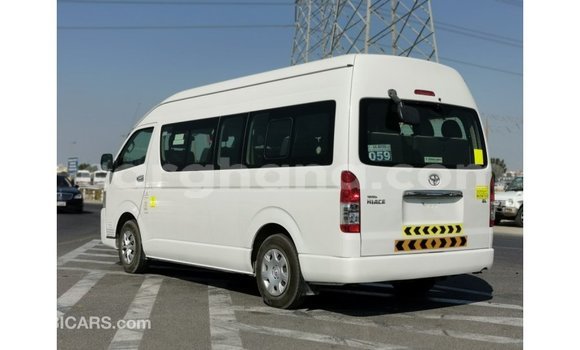 Buy Import Toyota Hiace White Car in Import - Dubai in Ashanti Buy Import Toyota Hiace White Car in Import - Dubai in Ashanti