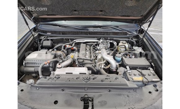 Ra Imported Toyota Prado Brown Ọkọ̀ in Import - Dubai ni Ashanti Ra Imported Toyota Prado Brown Ọkọ̀ in Import - Dubai ni Ashanti