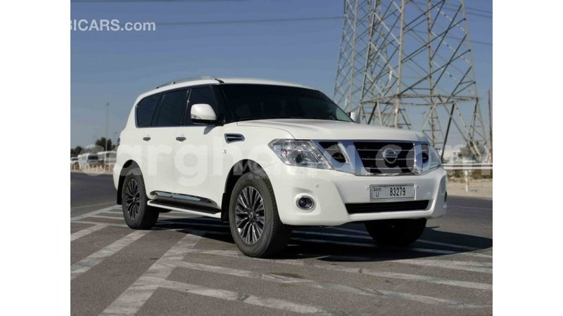 Big with watermark nissan patrol ashanti import dubai 13841