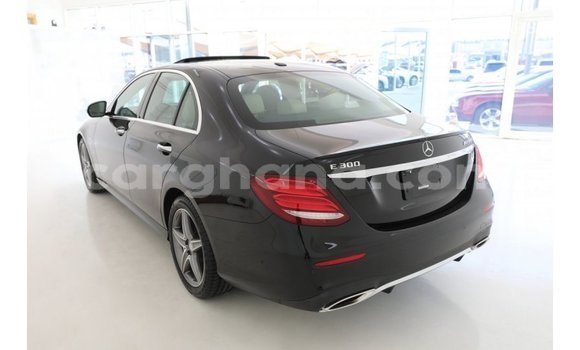 Ra Imported Mercedes‒Benz 1117 Black Ọkọ̀ akẹ́rù ńlá in Import - Dubai ni Ashanti Ra Imported Mercedes‒Benz 1117 Black Ọkọ̀ akẹ́rù ńlá in Import - Dubai ni Ashanti