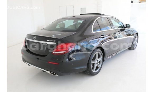 Ra Imported Mercedes‒Benz 1117 Black Ọkọ̀ akẹ́rù ńlá in Import - Dubai ni Ashanti Ra Imported Mercedes‒Benz 1117 Black Ọkọ̀ akẹ́rù ńlá in Import - Dubai ni Ashanti