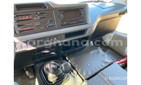 Ra Imported Toyota Coaster funfun Ọkọ̀ in Import - Dubai ni Ashanti Ra Imported Toyota Coaster funfun Ọkọ̀ in Import - Dubai ni Ashanti