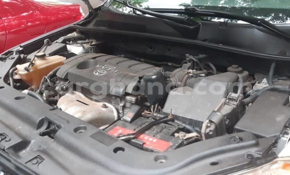 Sayi Na hannu Toyota RAV4 Azurfa Mota in Kumasi a Ashanti Sayi Na hannu Toyota RAV4 Azurfa Mota in Kumasi a Ashanti